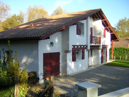 holiday outlet : House